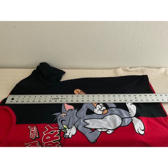 Tom and Jerry T-Shirt Men's Medium Color Red Black Graphic Print Cotton - Picture 6 of 10